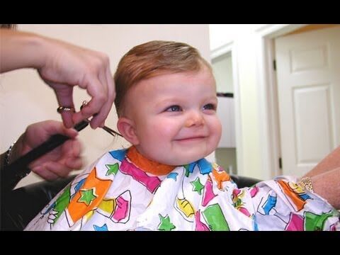 La edad ideal para cortar el pelo a un bebé