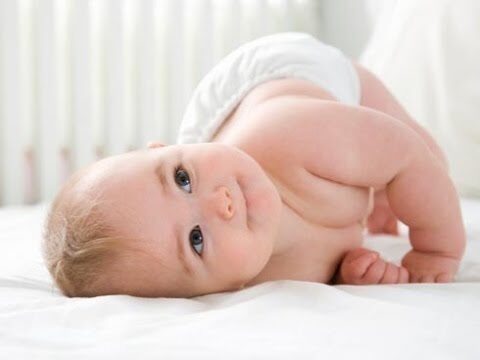 Beneficios y precauciones de la posición supina para el bebé